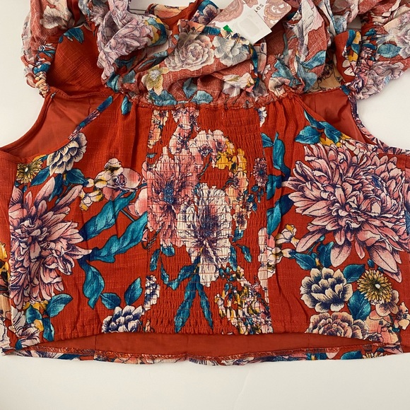 NWT Band if Gypsies Camellia Crop Top Floral Rust Size Large - Picture 7 of 7